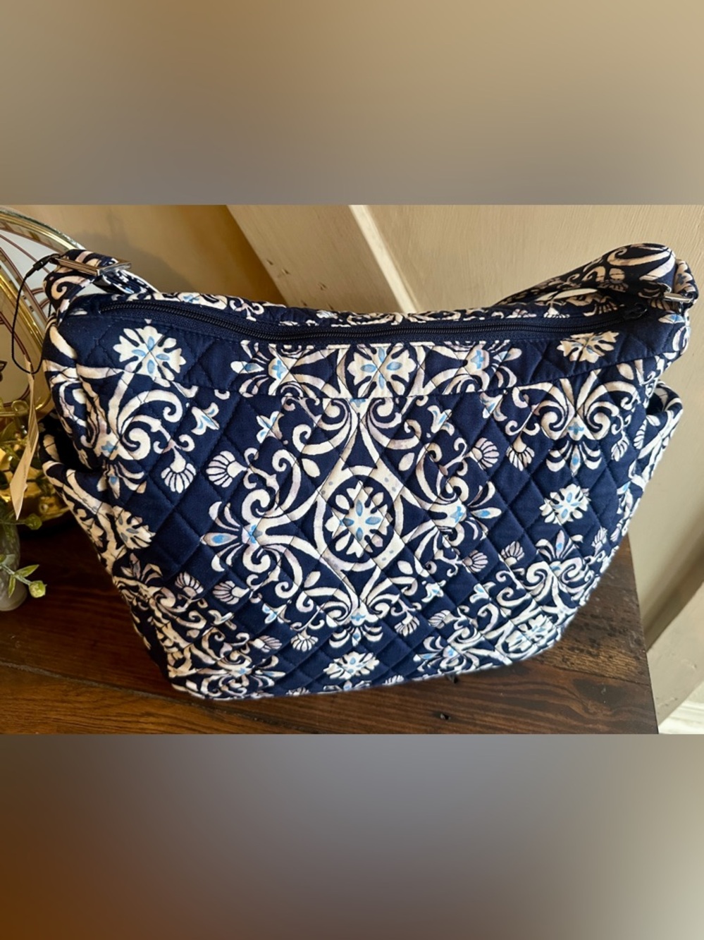Vera Bradley Large On the Go Crossbody – Steel Blue Medallion (NWT) - Picture 8 of 11